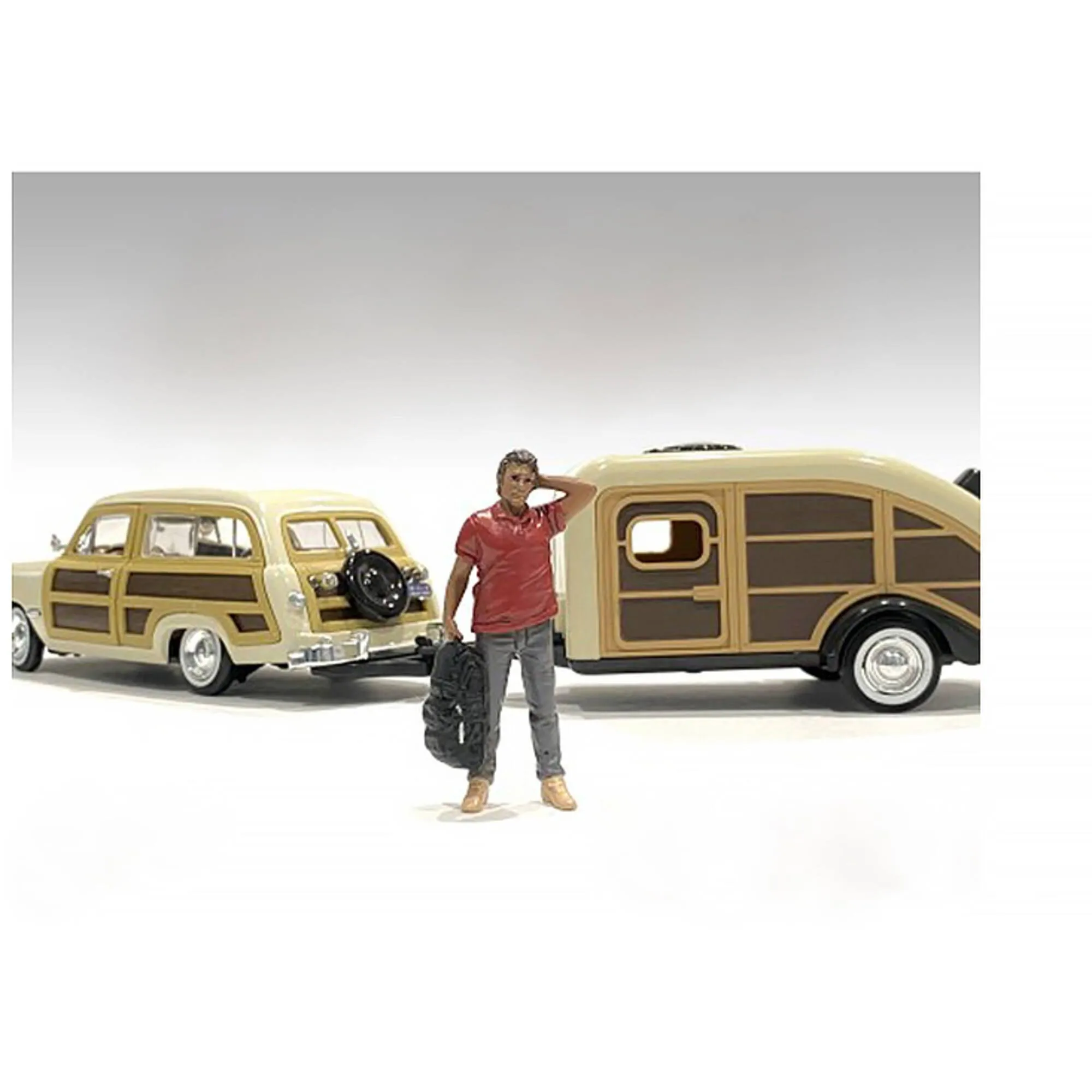 American Diorama Figure 4 - Campers Poly-Resin Material for 1/24 Scale Models