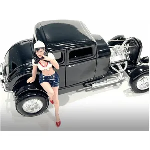 American Diorama Figure - Pin-Up Girls Sandra Polyresin Body for 1/24 Scale Models