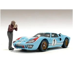 American Diorama Figurine II - Polyresin Material Race Day 1 for 1/24 Scale Models
