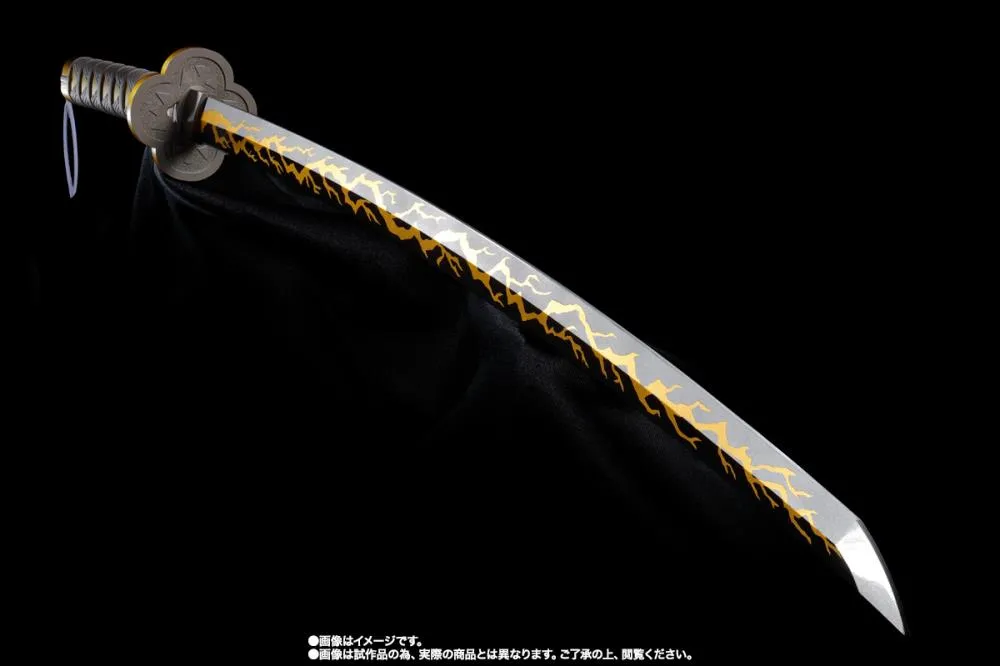 Demon Slayer: Kimetsu no Yaiba Proplica - Agatsuma Zenitsu Nichirin Sword