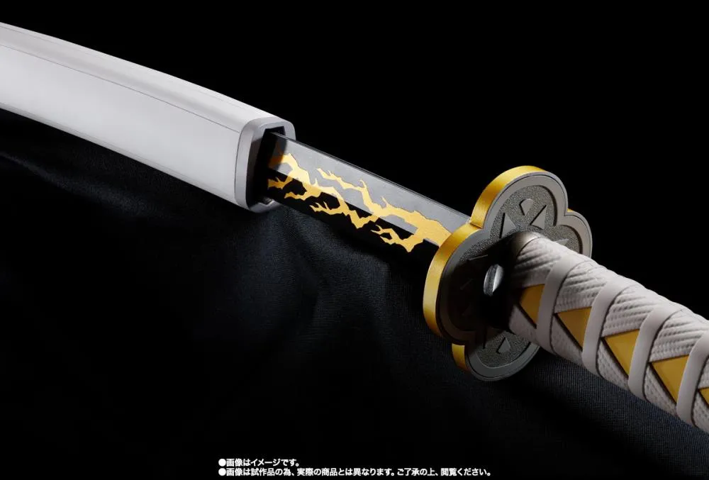 Demon Slayer: Kimetsu no Yaiba Proplica - Agatsuma Zenitsu Nichirin Sword