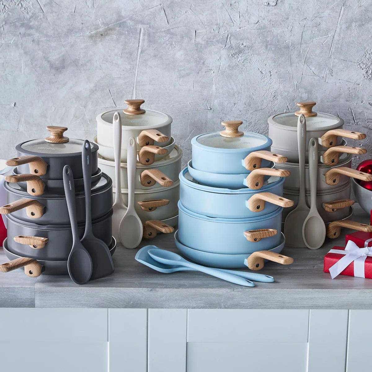 Essence Ceramic Nonstick 10-Piece Cookware Set | Cream