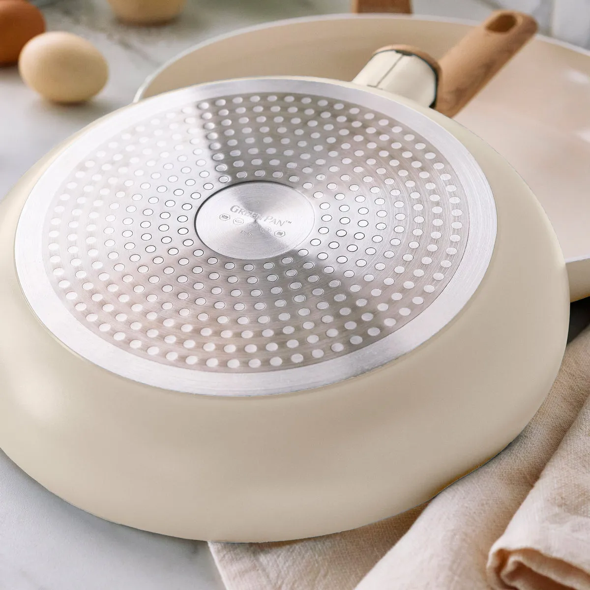 Essence Ceramic Nonstick 10-Piece Cookware Set | Cream