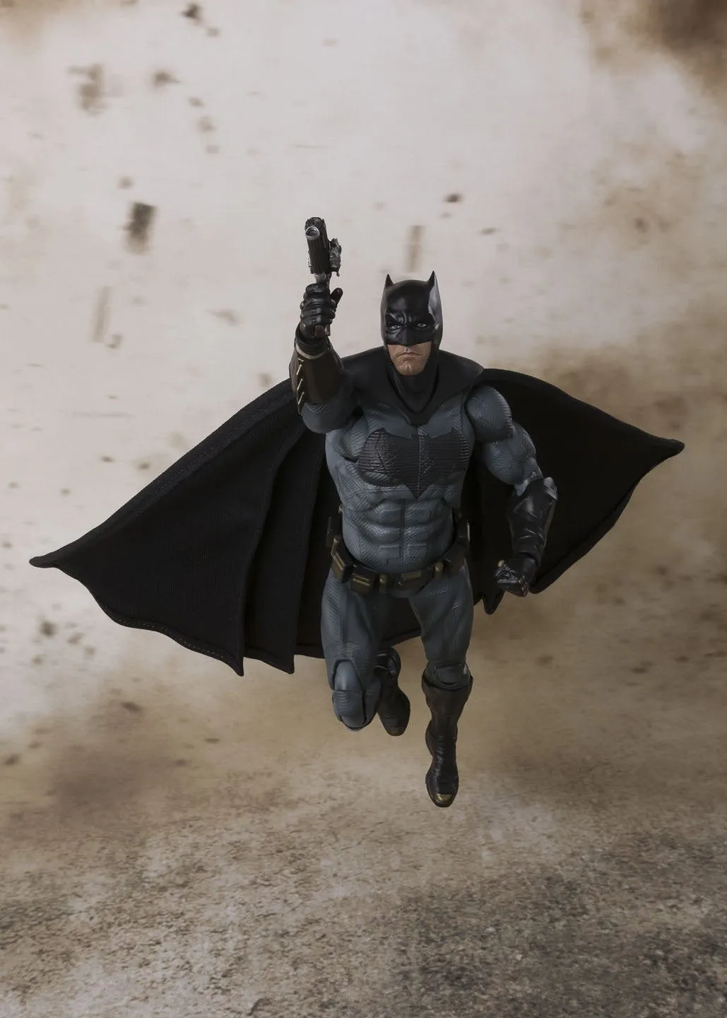 S.H. Figuarts DC Comics Batman Justice League Movie Action Figure