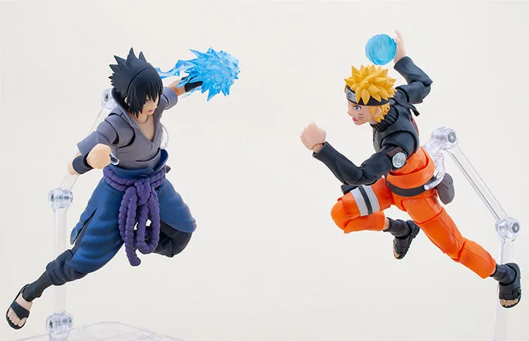 S.H. Figuarts Naruto: Shippuden - Sasuke Uchiha (He Who Bears All Hatred)