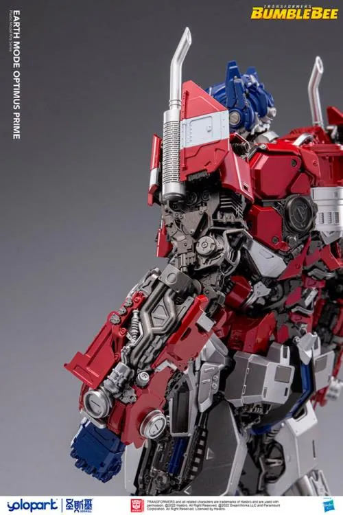 Yolopark Transformers: Bumblebee Earth Mode Optimus Prime Model Kit